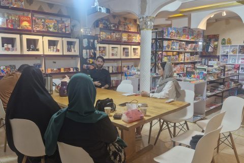 روایتی از مرز باریک رواداری؛ واکاوی روان‌شناختی «فتح خون» در نشست کتاب‌خوانی مجموعه آورده‌های فرهنگی خوب
