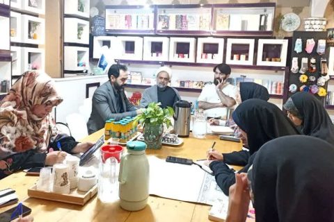 بازخوانی برخی آثار ماندگار در میزگرد کتاب‌گویی مؤسسه آورده‌های فرهنگی خوب